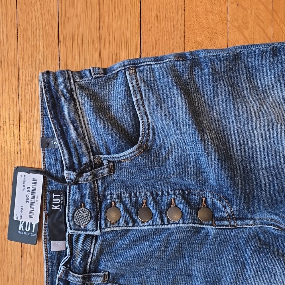 NWT, Kut From The Kloth, Rachael Fab AB Distressed Mom Jean, Medium Wash, 2 - Picture 6 of 14